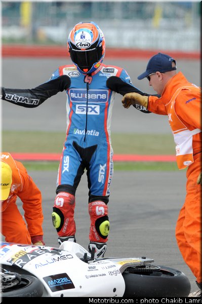 moto2_rabat_01_angleterre_silverstone_2011