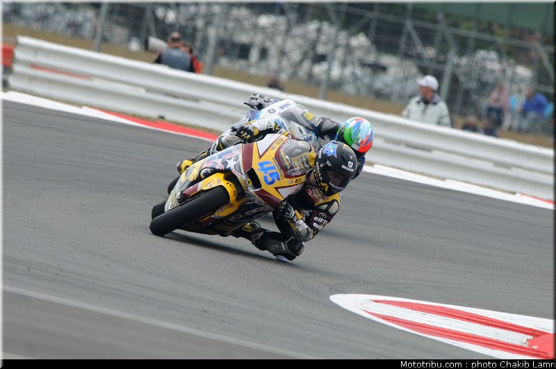 moto2_redding_01_angleterre_silverstone_2011