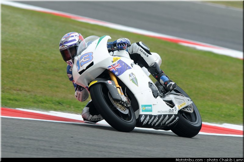 moto2_west_1_angleterre_silverstone_2011