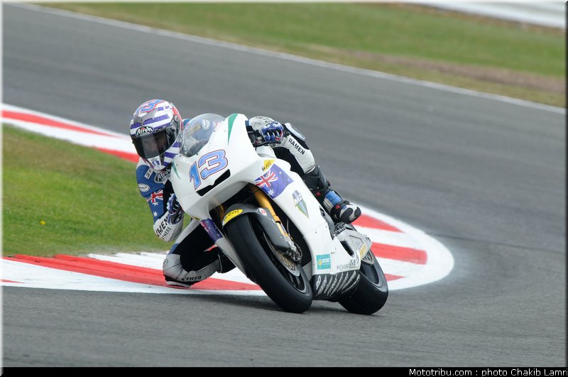 moto2_west_2_angleterre_silverstone_2011
