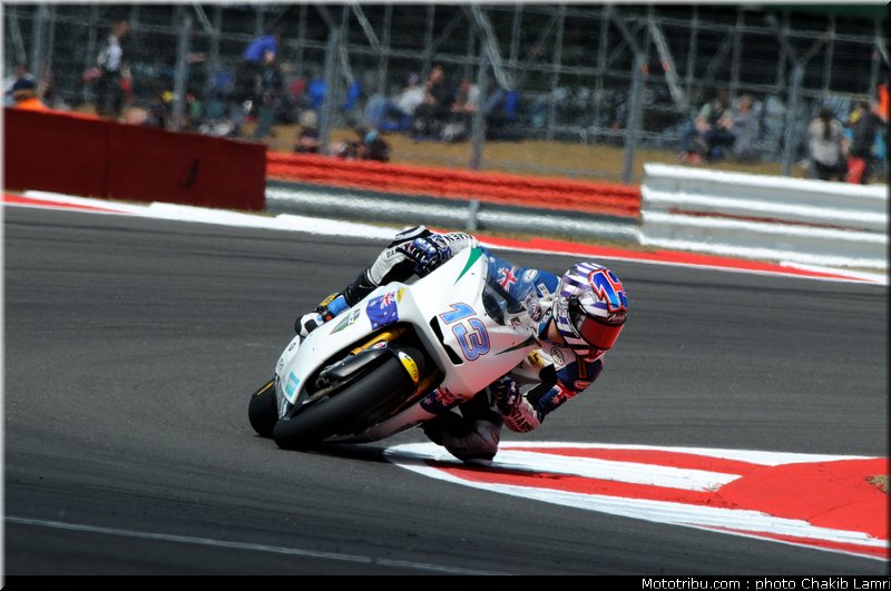 moto2_west_5_angleterre_silverstone_2011
