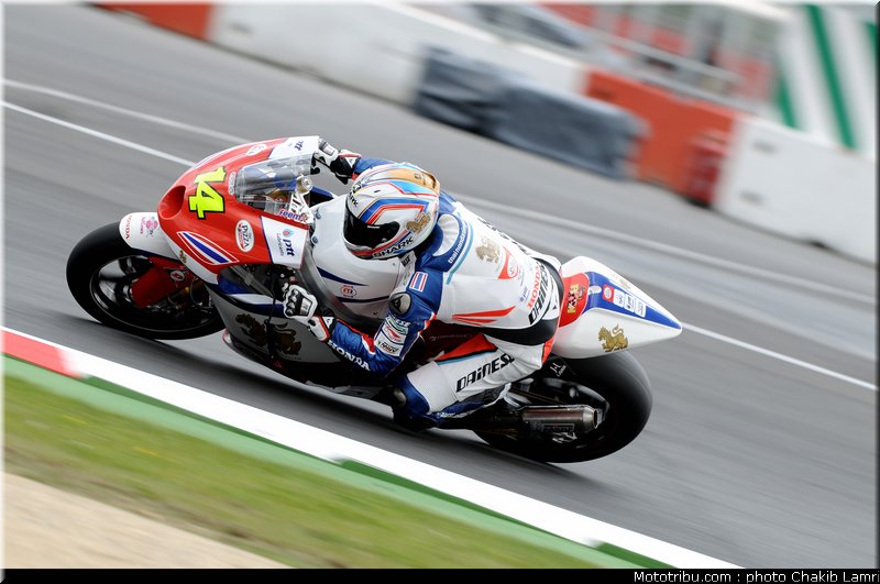moto2_wilairot_8_angleterre_silverstone_2011