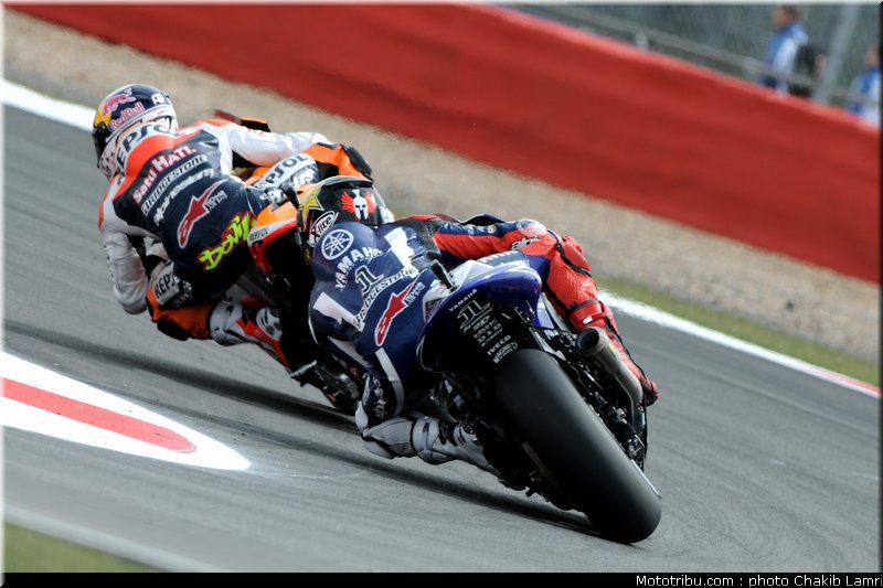 motogp_001_angleterre_silverstone_2011