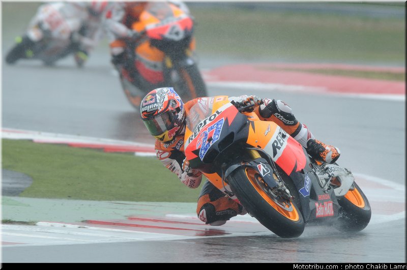 motogp_033_angleterre_silverstone_2011