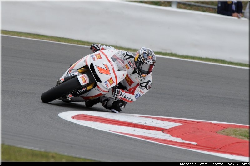 motogp_aoyama_1_angleterre_silverstone_2011