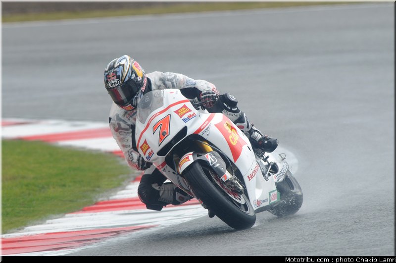 motogp_aoyama_3_angleterre_silverstone_2011