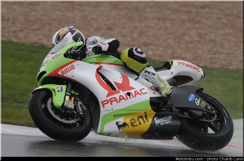 motogp_de_puniet_15_angleterre_silverstone_2011