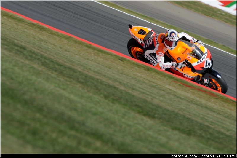 motogp_dovizioso_03_angleterre_silverstone_2011