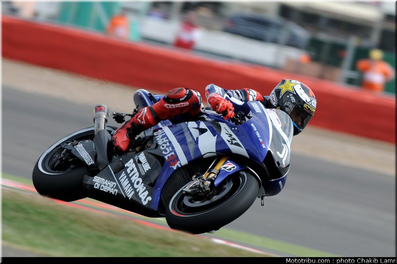 motogp_lorenzo_02_angleterre_silverstone_2011