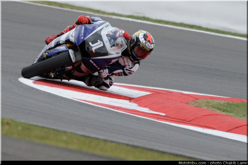 motogp_lorenzo_06_angleterre_silverstone_2011