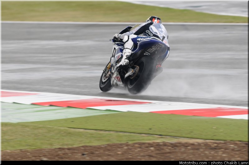 motogp_lorenzo_12_angleterre_silverstone_2011