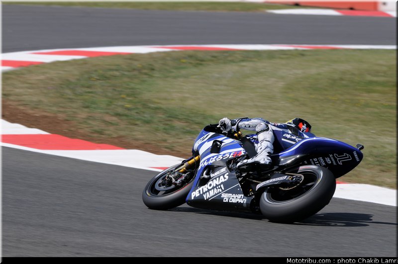 motogp_lorenzo_16_angleterre_silverstone_2011