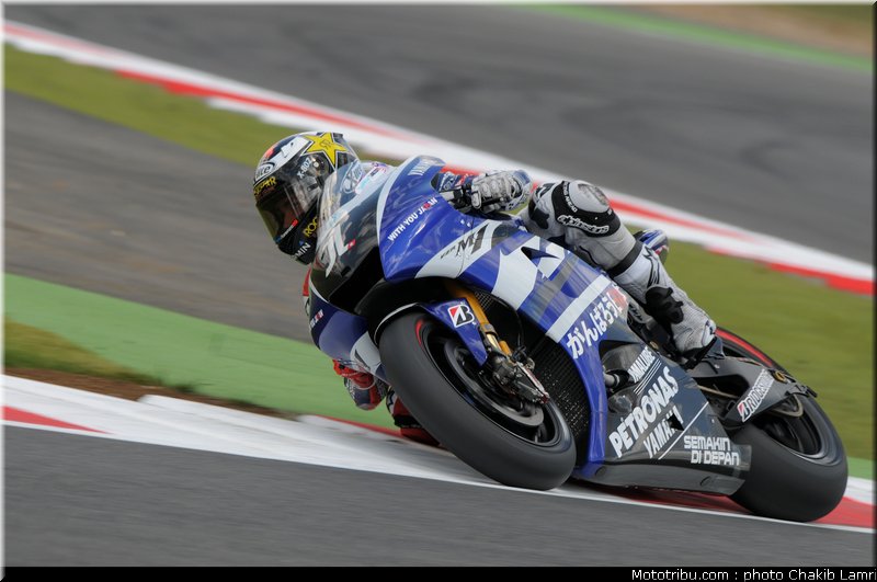 motogp_lorenzo_18_angleterre_silverstone_2011