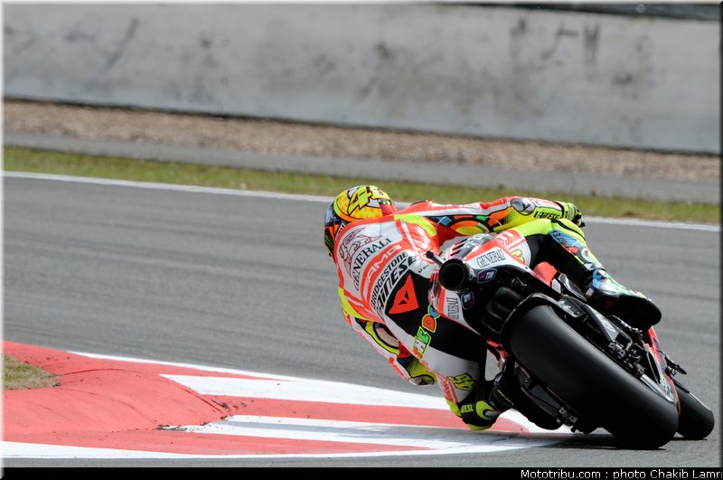 motogp_rossi_06_angleterre_silverstone_2011