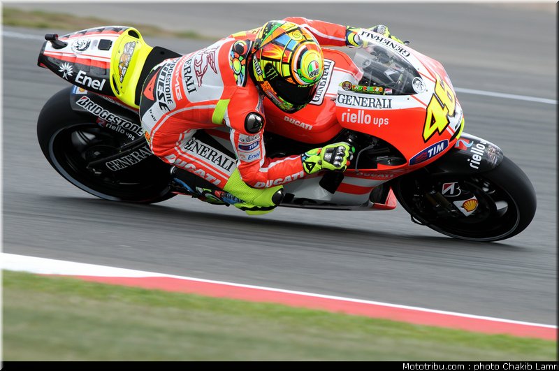 motogp_rossi_09_angleterre_silverstone_2011