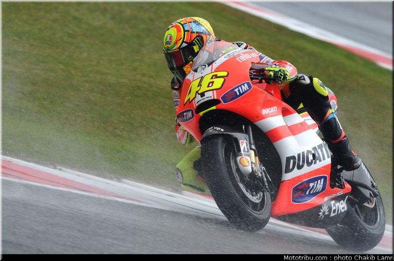 motogp_rossi_15_angleterre_silverstone_2011