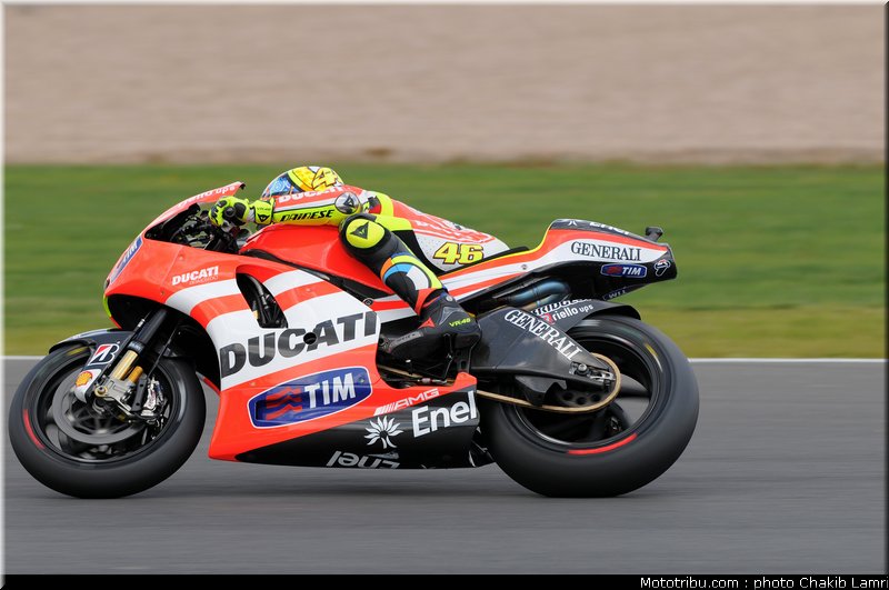 motogp_rossi_21_angleterre_silverstone_2011