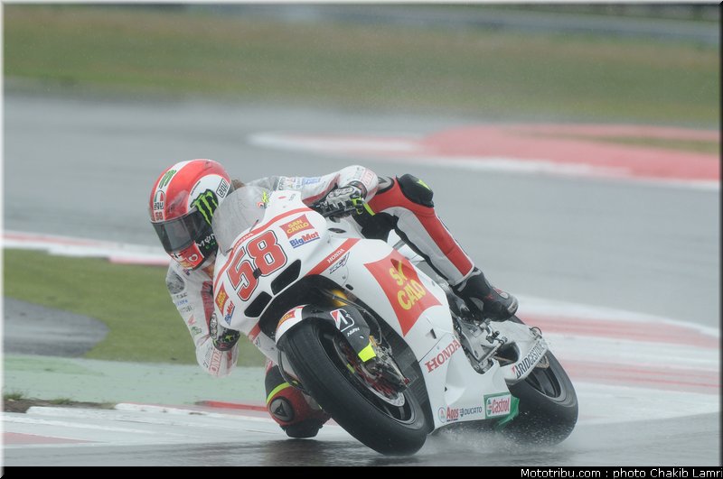 motogp_simoncelli_02_angleterre_silverstone_2011