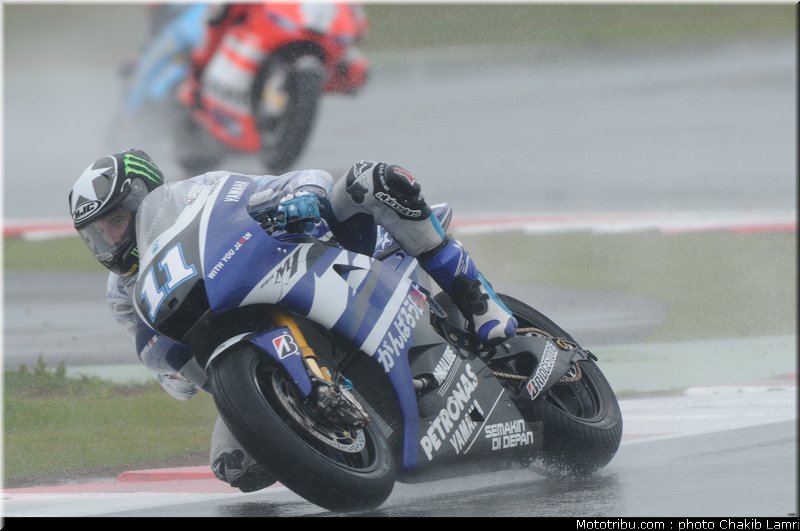 motogp_spies_02_angleterre_silverstone_2011