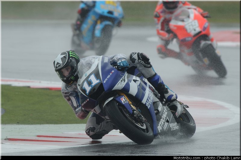 motogp_spies_03_angleterre_silverstone_2011