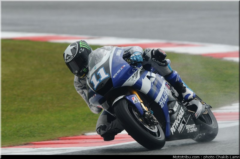 motogp_spies_07_angleterre_silverstone_2011