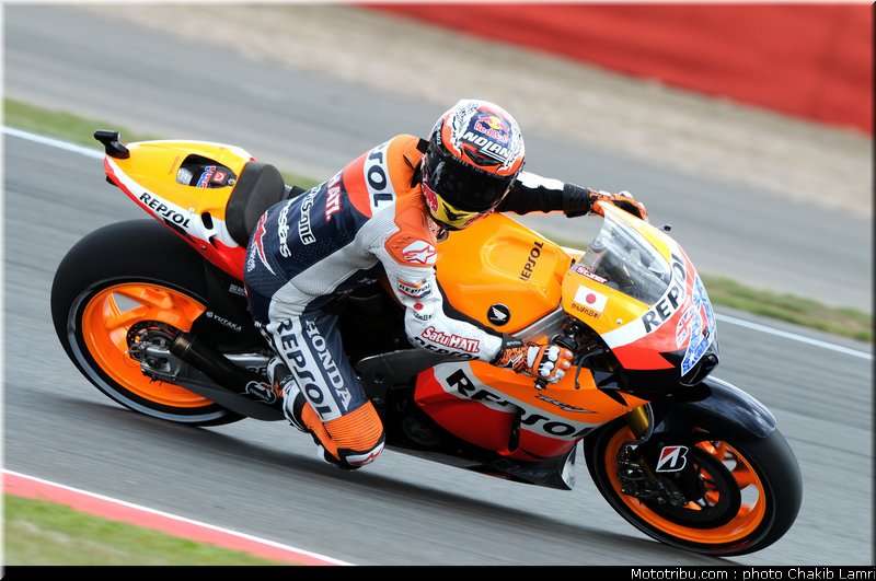 motogp_stoner_09_angleterre_silverstone_2011