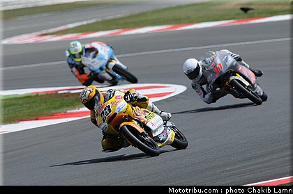 125_027_angleterre_silverstone_2011.jpg
