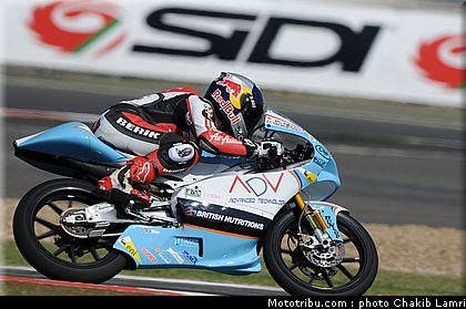 125_fagerhaug_3_angleterre_silverstone_2011.jpg
