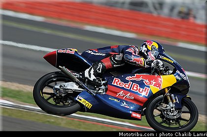 125_folger_4_angleterre_silverstone_2011.jpg