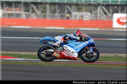 125_iwema_3_angleterre_silverstone_2011.jpg