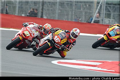 moto2_004_angleterre_silverstone_2011.jpg