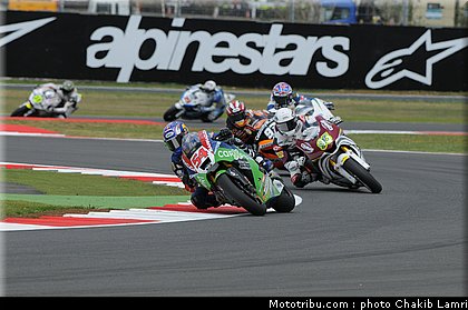moto2_011_angleterre_silverstone_2011.jpg