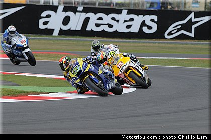 moto2_013_angleterre_silverstone_2011.jpg