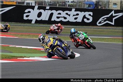 moto2_018_angleterre_silverstone_2011.jpg