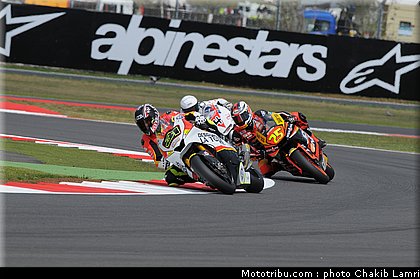 moto2_031_angleterre_silverstone_2011.jpg