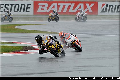 moto2_051_angleterre_silverstone_2011.jpg