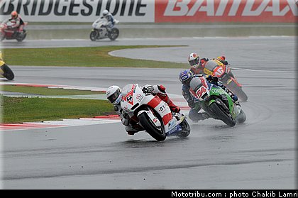 moto2_053_angleterre_silverstone_2011.jpg