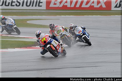 moto2_060_angleterre_silverstone_2011.jpg