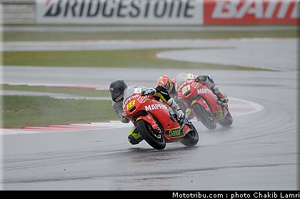 moto2_070_angleterre_silverstone_2011.jpg