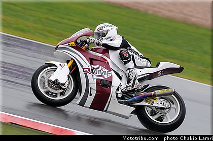 moto2_081_angleterre_silverstone_2011.jpg