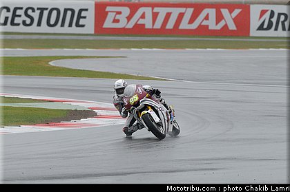 moto2_NIK_6628 copie_angleterre_silverstone_2011.jpg
