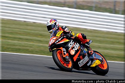 moto2_cluzel_09_angleterre_silverstone_2011.jpg