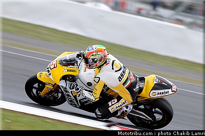 moto2_deangelis_2_angleterre_silverstone_2011.jpg