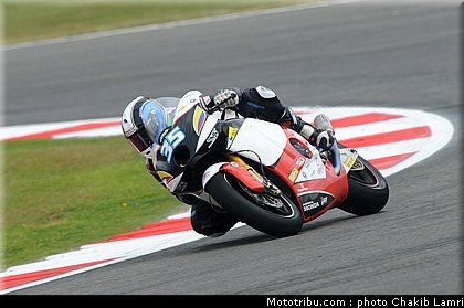 moto2_derosa_2_angleterre_silverstone_2011.jpg