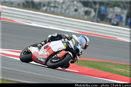 moto2_derosa_3_angleterre_silverstone_2011.jpg