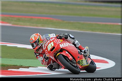 moto2_fores_5_angleterre_silverstone_2011.jpg