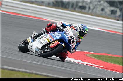 moto2_hernandez_y_4_angleterre_silverstone_2011.jpg