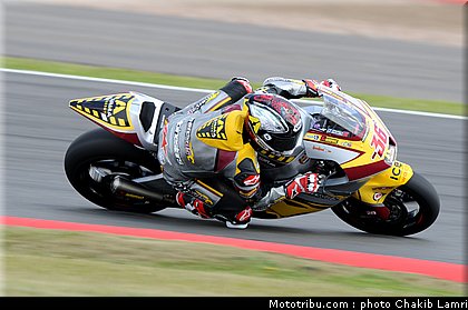 moto2_kallio_4_angleterre_silverstone_2011.jpg