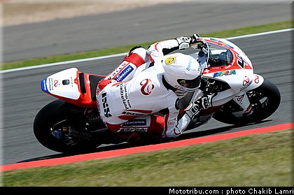 moto2_krummenacher_5_angleterre_silverstone_2011.jpg