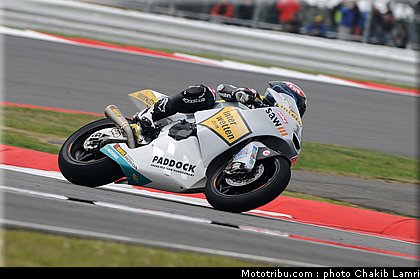 moto2_luthi_3_angleterre_silverstone_2011.jpg